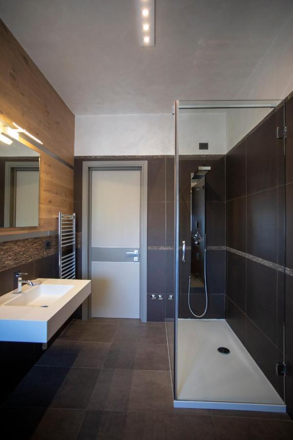 Silvia B&B Elegant House - Design Moderno, Accoglienza Esclusiva Paganica Exterior foto