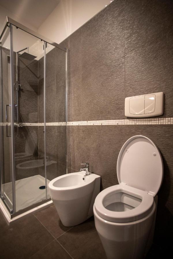 Silvia B&B Elegant House - Design Moderno, Accoglienza Esclusiva Paganica Exterior foto